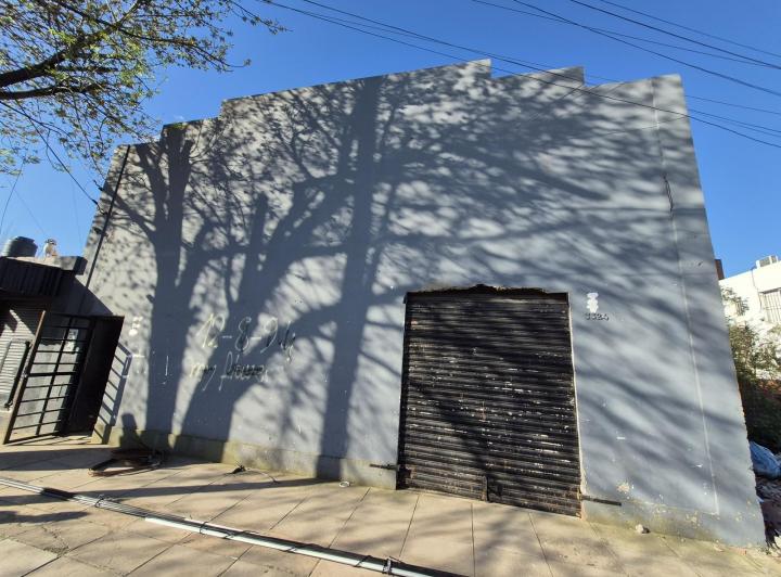 Bodega-Galpón · 350m²