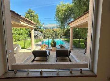 Casa · 280m² · 7 Ambientes · 4 Cocheras · Casa en Venta en La Alameda, Nordelta, Tigre