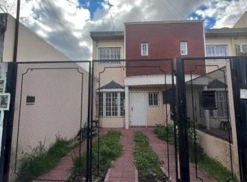 Casa de 3 ambientes, Merlo · Dúplex en Alquiler C/ Cochera en San Antonio de Padua