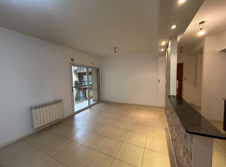 Departamento · 50m² · 2 Ambientes · 1 Cochera