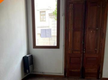 Local comercial de 1 ambiente, Coronel Suárez · Rivadavia 182 – Coronel Suárezfrente a La Municipalidad