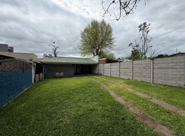 Terreno · 207m²