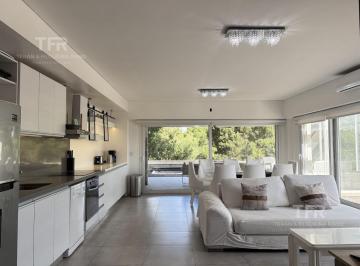 Departamento · 120m² · 4 Ambientes · 1 Cochera · Departamento en Venta - Albatros Al Golf 19 Costa Esmeralda - Planta Baja con Jacuzzi