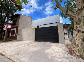 Bodega-Galpón · 200m² · Galpón en Vict. - B. Fate