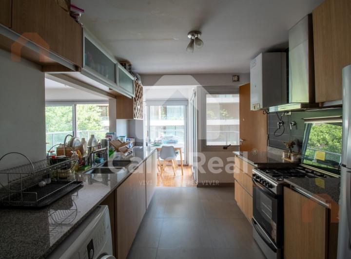 Departamento · 142m² · 4 Ambientes · 2 Cocheras