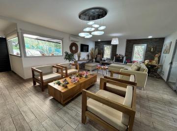 Casa · 400m² · 7 Ambientes · 2 Cocheras · Te Imaginas Armar Tu Hogar Aqui? en Las Corzuelas
