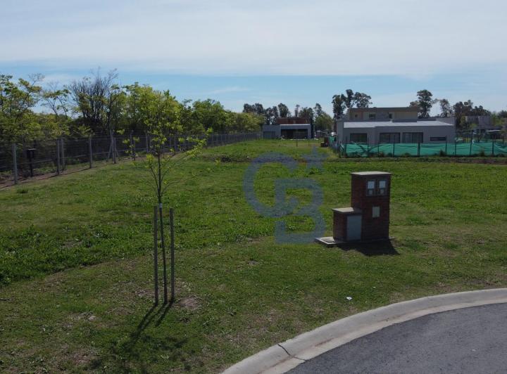 Terreno · 488m²