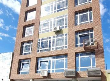 Foto · Alberdi (Humberto Primo 945) - Venta Oficina de 42 m²