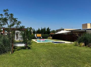 Terreno , Roldán · Lote en Venta en Las Tardes con Piscina y Mejoras