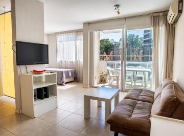 Departamento · 74m² · 2 Ambientes · 1 Cochera · Venta Departamento 2 Ambientes y Medio en Venta - Pinamar Centro