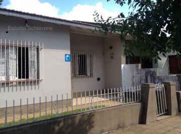 Casa de 3 ambientes, Quilmes · Casa Excelente en Venta en Quilmes Ezpeleta Próxima Metrobus Av Calchaqui