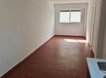 Departamento de 2 ambientes, Belgrano · 2 Amplios Ambientes Sin Expensas