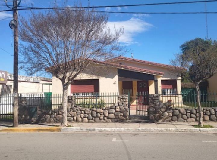 Casa · 199m² · 6 Ambientes · 1 Cochera