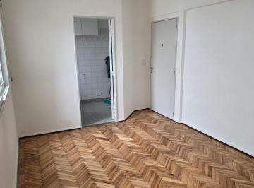 Departamento de 2 ambientes, Caballito · Av Directorio 186 2 Ambientes Super Luminoso en Impecable Estado Conexion Para Lavarropas en Cocina