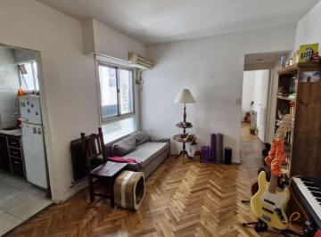 Departamento de 2 ambientes, Núñez · Av Cabildo E Iberá - Clásico 2 Ambientes - Sol! Vista Abierta