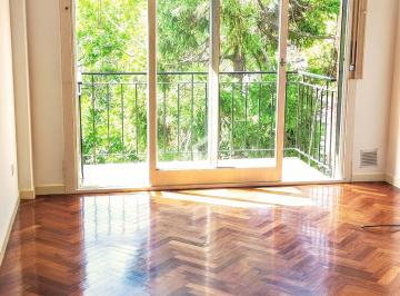 Departamento de 2 ambientes, San Isidro · Dpto. 2 Ambientes. Renovado, Impecable, a 2 Cuadras de La Estación.