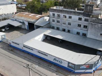 Garage , La Falda · Cocheracubierta en Venta Ubicado en La Falda