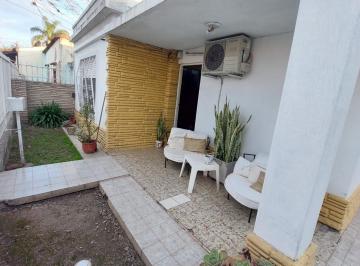 Foto · Venta Casa 3 Ambientes C/ Parque y Cochera - Jose C Paz (Centro)