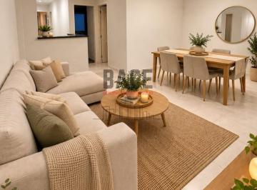 Departamento · 60m² · 8 Ambientes · Alquiler! Dpto de Dos Dorm., Dos Baños Completos Dos Terrezas! Cipolletti, Rio Negro.