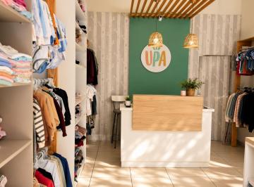 Fondo de comercio · 49m² · Se Vende Llave de Negocio, Ropa de Bebes y Niños/a