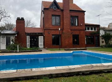Casa de 6 ambientes, Mar del Plata · Venta Chalet 6 Amb con Piscina en La Florida