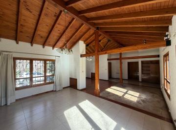 Casa · 388m² · 7 Ambientes · 3 Cocheras · Vta Casa B Sta Angela 4 Dorm., Pileta G Cruz