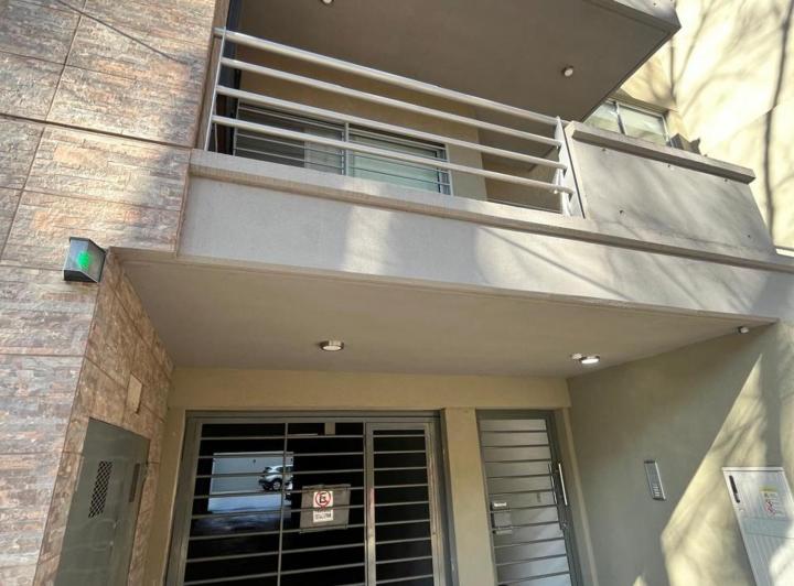 Departamento · 45m² · 2 Ambientes · 1 Cochera