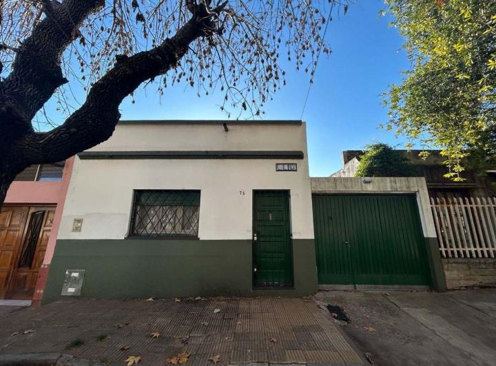 Casa · 120m² · 3 Ambientes · 1 Cochera
