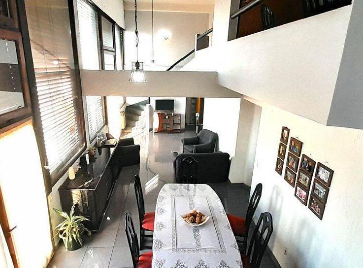 Departamento · 104m² · 4 Ambientes · 1 Cochera