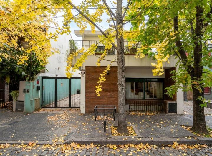 Casa · 187m² · 5 Ambientes · 1 Cochera
