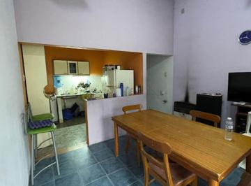 Casa · 110m² · 4 Ambientes · Casas de Tres Dorm. en Venta en La Plata