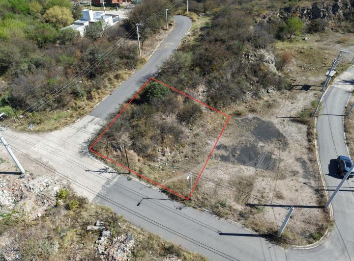 Terreno · 510m²