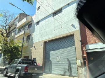 Bodega-Galpón , Boedo · Galpón en Alquiler de 3 Plantas. Excelente Estado.