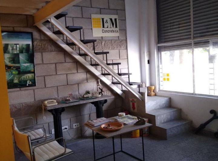 Local comercial · 72m²