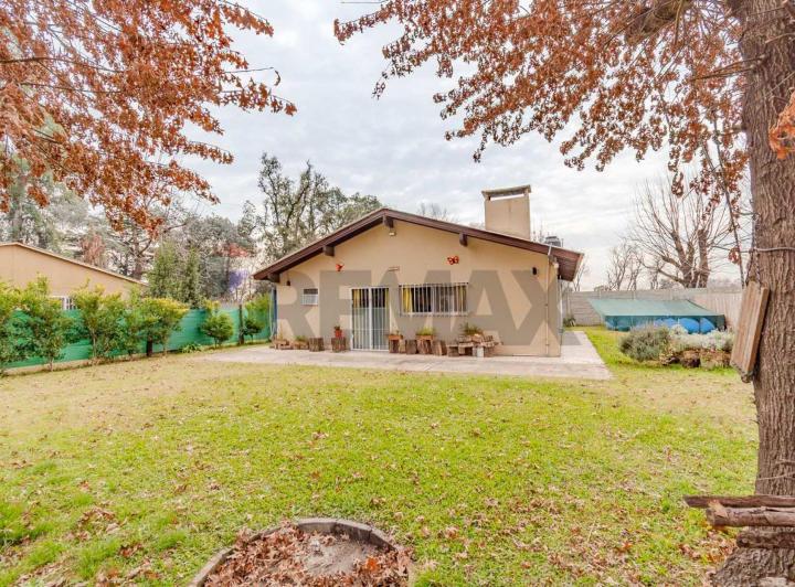 Casa · 90m² · 3 Ambientes · 1 Cochera
