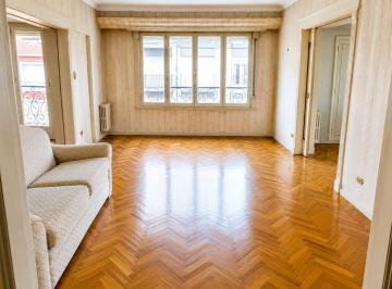 Departamento · 130m² · 4 Ambientes · 1 Cochera · Venta Semipiso 4 Amb + Dep. y Cochera - Centro