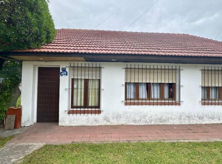Casa · 75m² · 4 Ambientes
