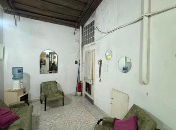 PH · 52m² · 3 Ambientes · Venta PH Tres Ambientes Patio Techado Ramos Mejia