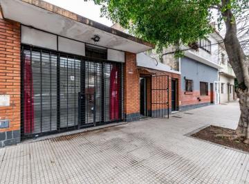 PH · 140m² · 3 Ambientes · 1 Cochera · Venta PH 3 Amb Sta. Rita S/expen C/terraza Frente