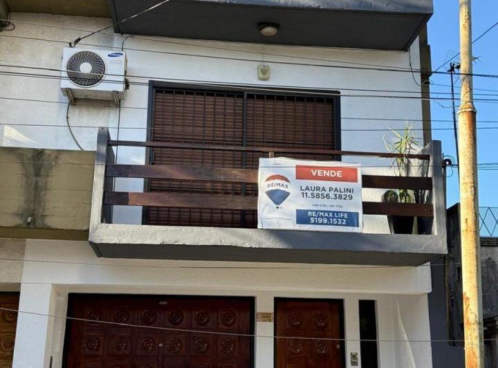 Casa · 92m² · 3 Ambientes · 1 Cochera