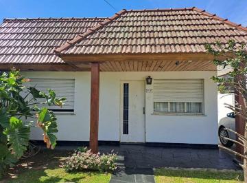Casa · 175m² · 5 Ambientes · 3 Cocheras · Casa en Venta en Morón Sur 4 Amb Más Departamento