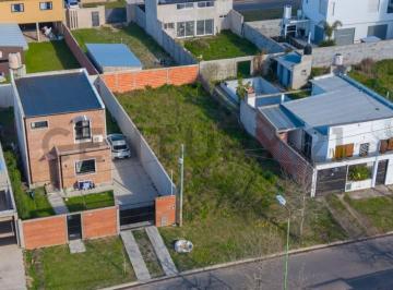 Terreno · 418m² · Lote en Venta, Nuevo Lorenzo