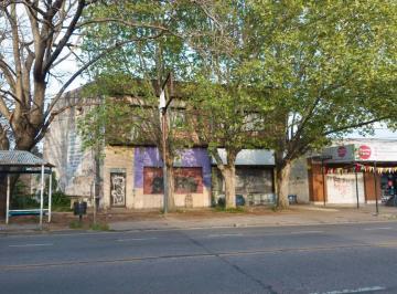 Terreno · 699m² · Lote 699 m² en Vta C 2 Locales + Depto + Parque + Casa
