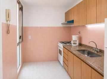 Departamento · 64m² · 4 Ambientes · Venta Depto 4 Ambientes Avellaneda Centro