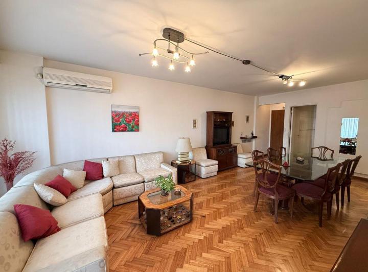 Departamento · 95m² · 4 Ambientes · 1 Cochera