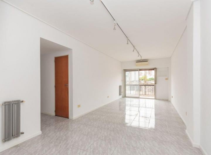 Departamento · 82m² · 4 Ambientes · 1 Cochera