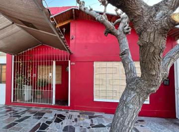 Casa · 162m² · 8 Ambientes · Casa en Venta