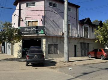 Casa · 290m² · 6 Ambientes · 1 Cochera · Propiedad en Venta en Esquina con Local Comercial y Vivienda en Trujui, Moreno