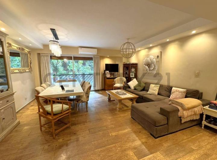 Departamento · 98m² · 4 Ambientes · 1 Cochera