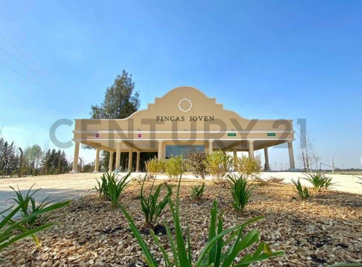 Terreno · 653m²
